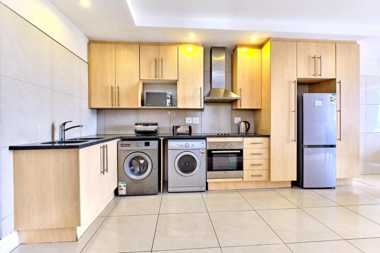 Sandton Serviced Apartments@Hydro Joanesburgo Exterior foto