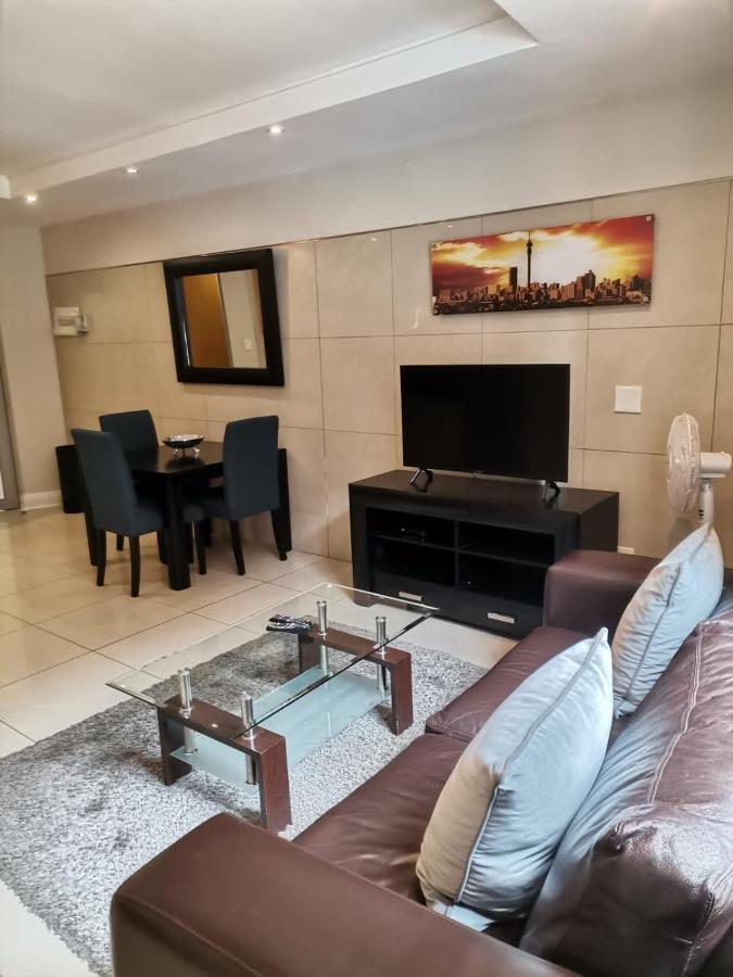 Sandton Serviced Apartments@Hydro Joanesburgo Exterior foto
