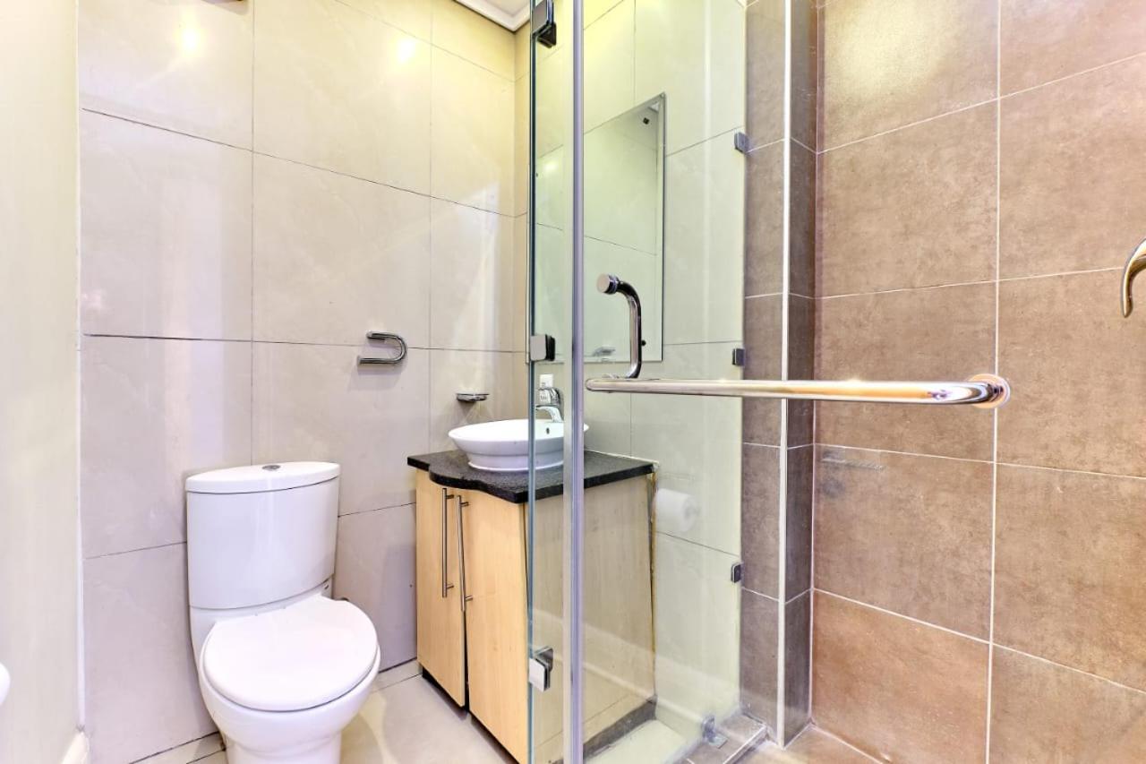 Sandton Serviced Apartments@Hydro Joanesburgo Quarto foto